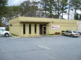 1663 Lower Roswell Rd, Marietta, GA 30068