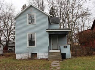 1411 Bliss St, Saginaw, MI 48602