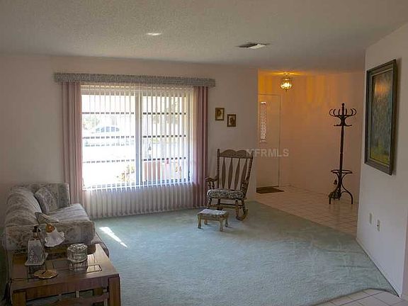 3rd image of 9042 Aloha Ave