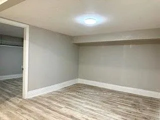 14 Billingsgate Cres #BASEMENT — Photo 10