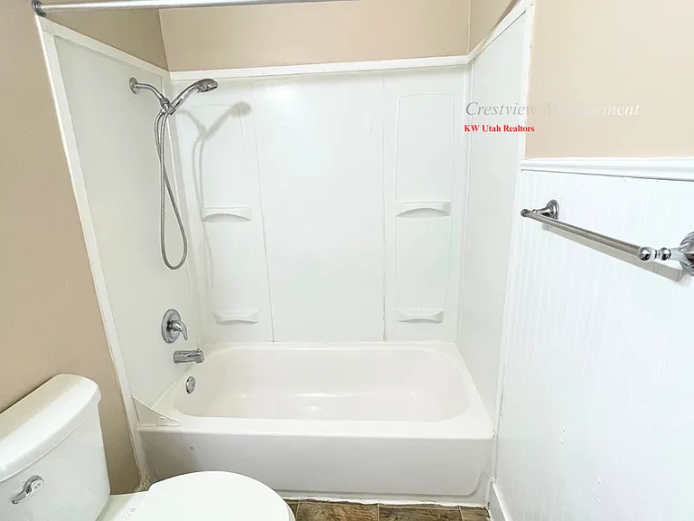 Lindell Fourplex — Photo 10
