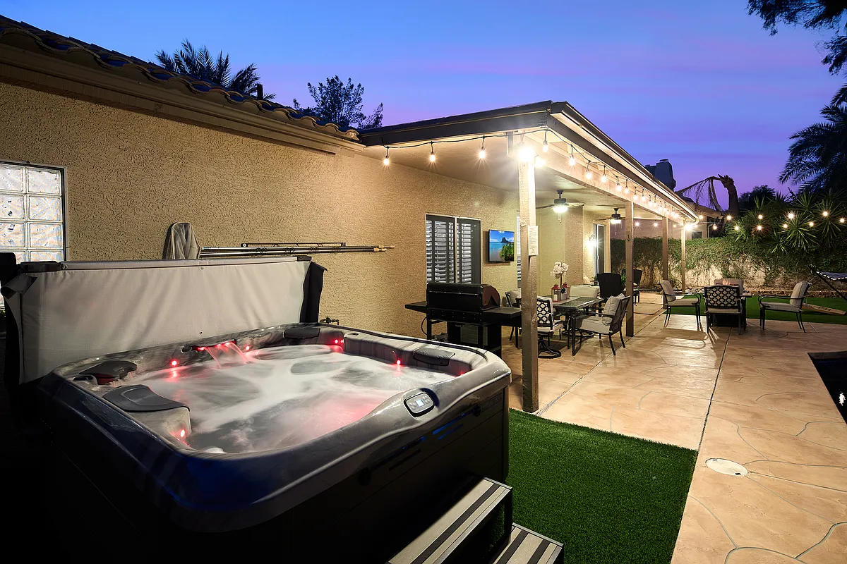 New Cool Deck - 16407 N 50th St