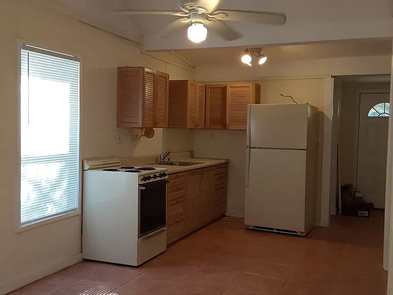 3029 West Pl #A — Photo 2