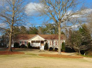 786 Oberlochen Way, Douglasville, GA 30134