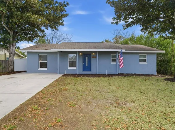 32730 Blossom Ln, Leesburg, FL 34788