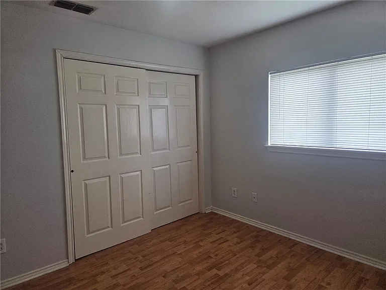 5218 Lethaby Dr — Photo 13