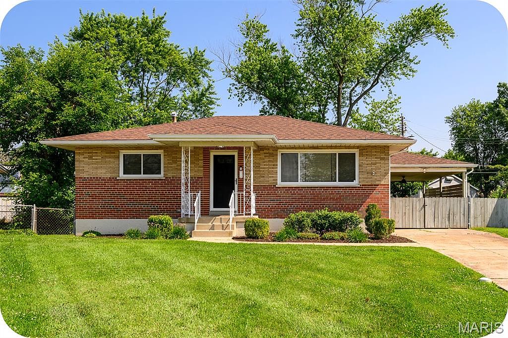 7239 Maeze Ct, Saint Louis, MO 63116 | Zillow