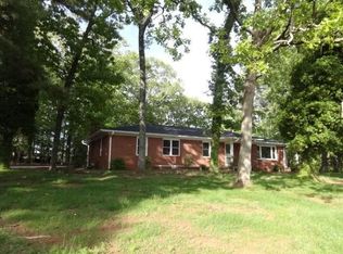 981 W Union Rd, Walhalla, SC 29691
