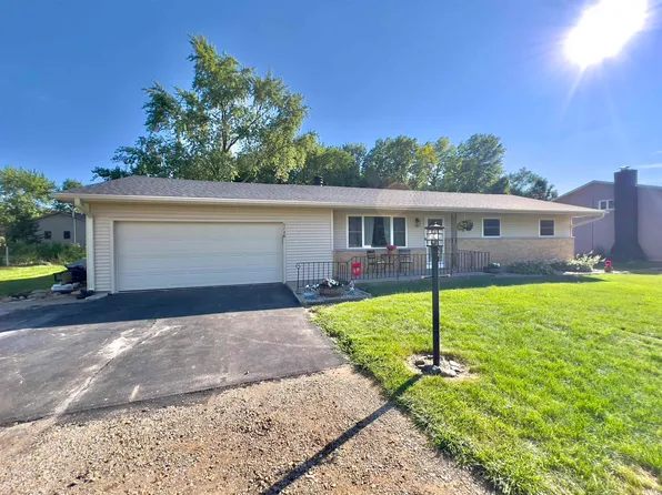 4728 Willow Brook Dr, Fort Wayne, IN 46835
