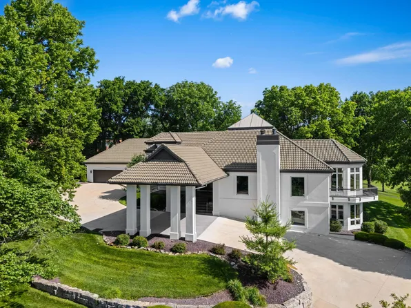 3711 E Castlebay Court, Springfield, MO 65809