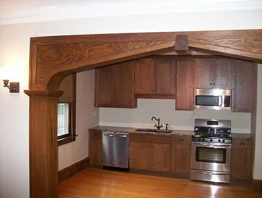 3rd image of 236 Cretin Ave S