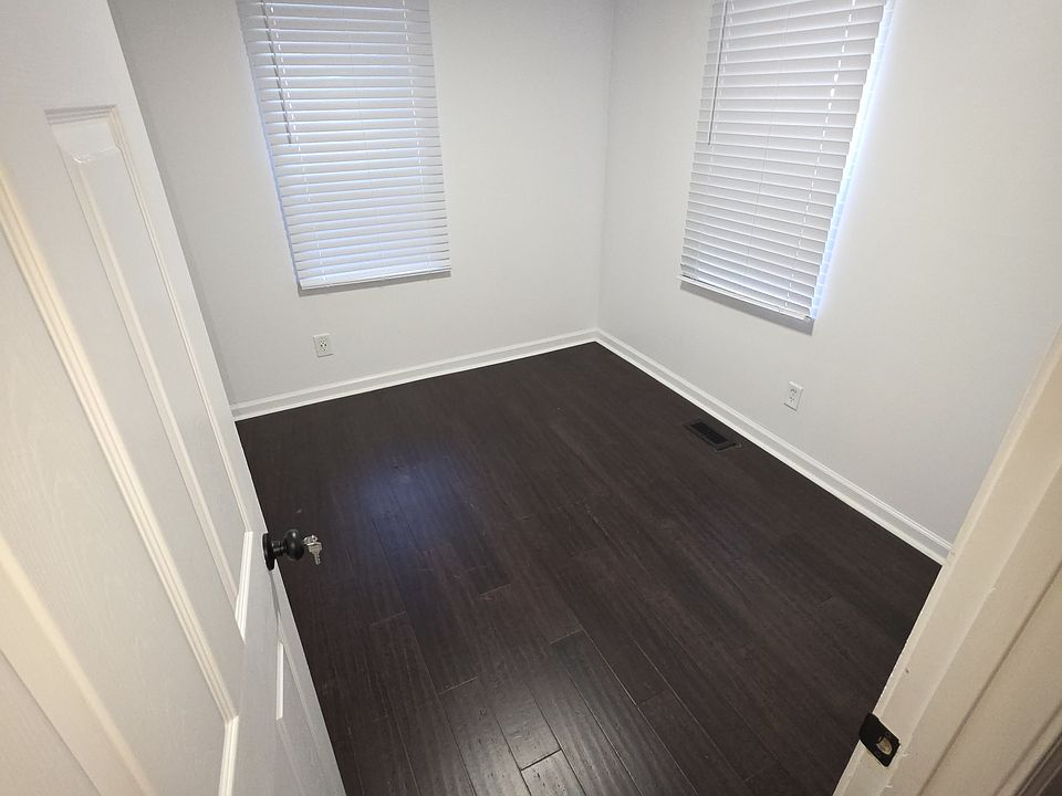 1st image of 2442 Mars Hill St