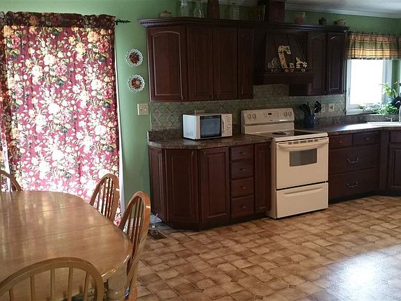5th image of 146 Evans Ln