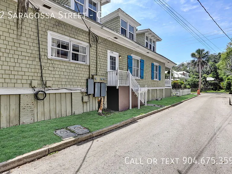42 Saragossa St #C — Photo 5