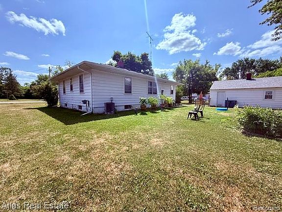 5th image of 2060 Christner St