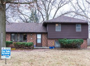 8312 Aurora Ave, Urbandale, IA 50322
