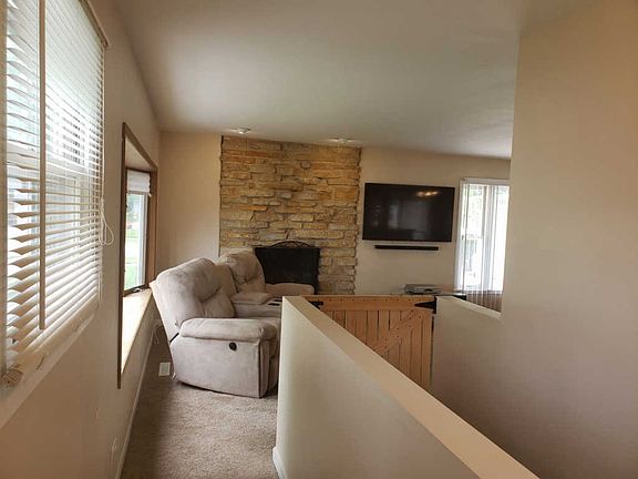 4th image of 15245 Las Flores Ln
