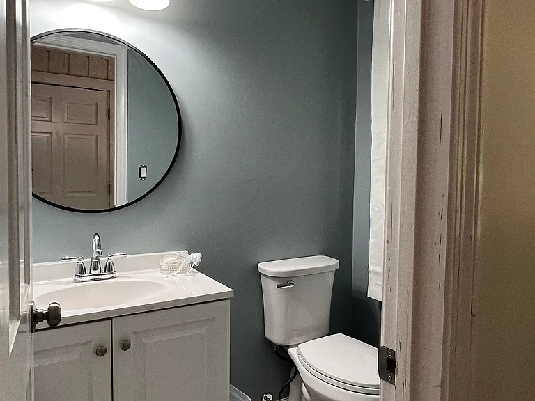 208 Swanson Rdg — Photo 34