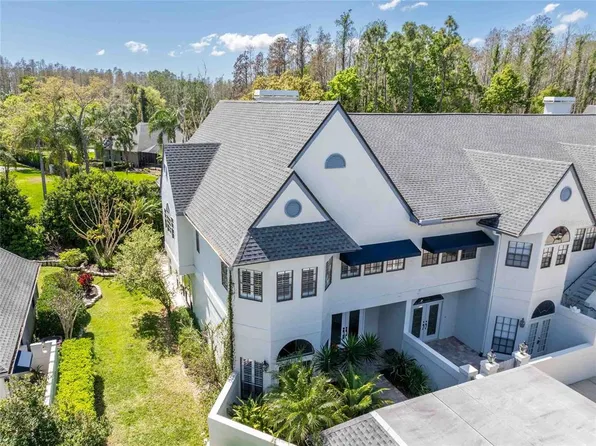 18724 Wimbledon Cir, Lutz, FL 33558