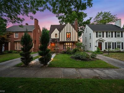 18716 Scottsdale Blvd, Shaker Heights, OH, 44122