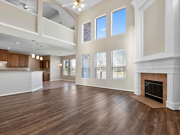 5th image of 10402 River Bend Dr