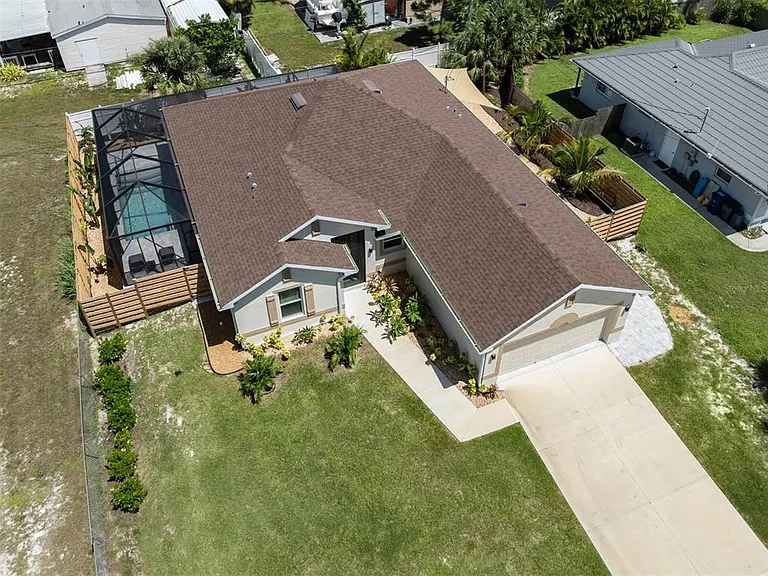 1190 Euclid Rd — Photo 7