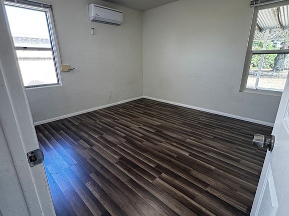 Bedroom #1