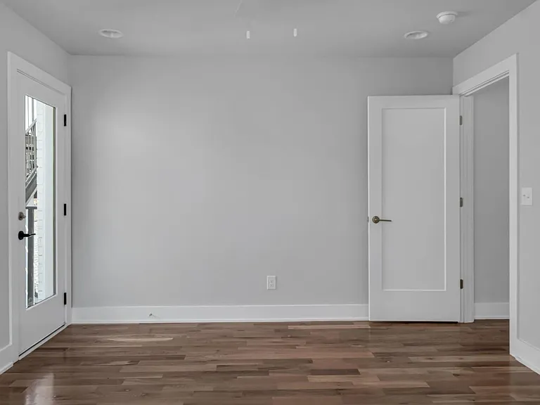 1936 Britt Pl — Photo 20