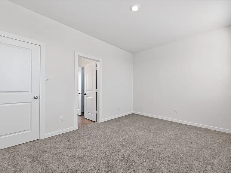3223 Loam Ln — Photo 34