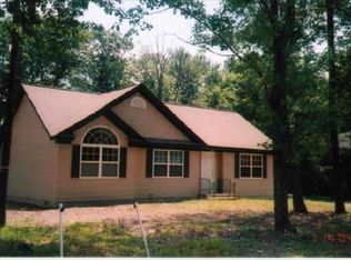 2315 Horatio Rd, Tobyhanna, PA 18466