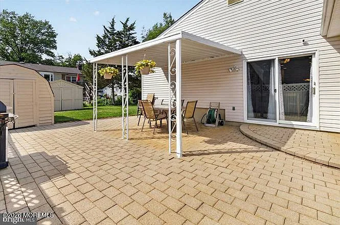 12 Virginia St — Photo 9