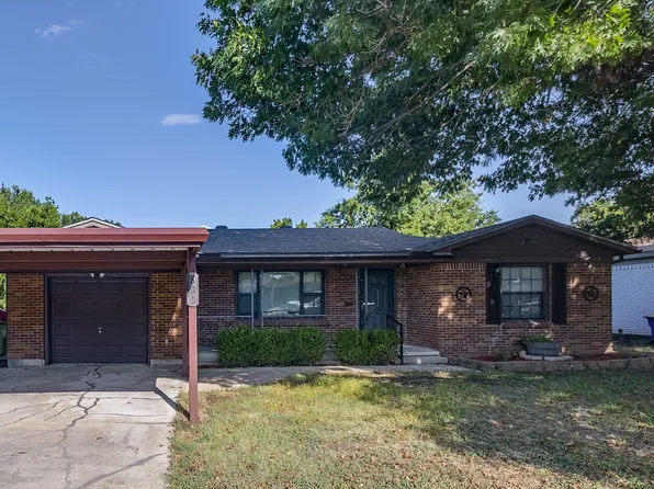 809 Sandell Dr, White Settlement, TX 76108