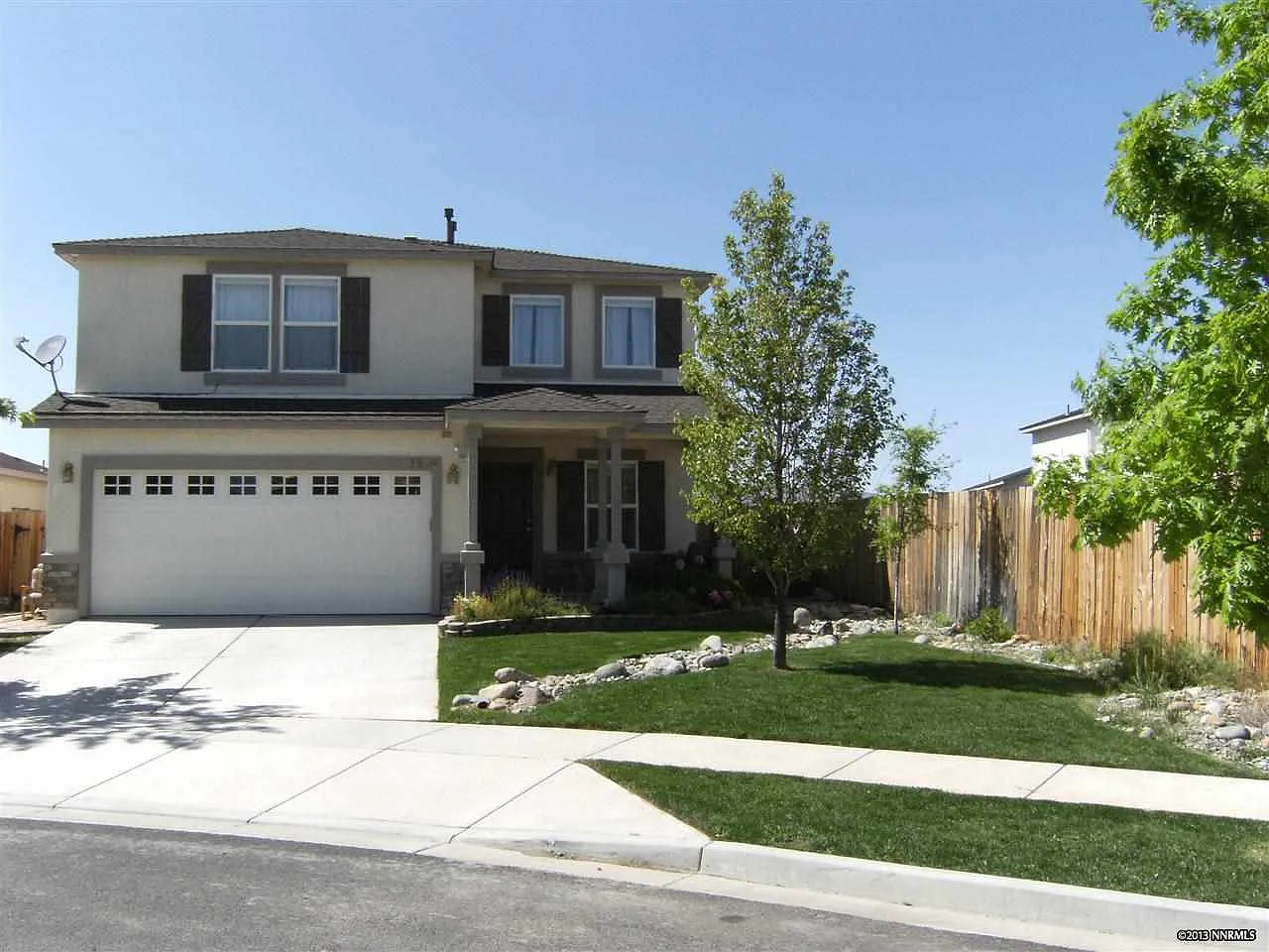 7595 Silverkist Ct photo 1