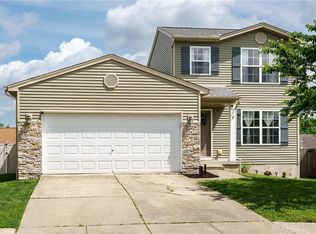 1240 Carriage Hill Ln, Hamilton, OH 45013