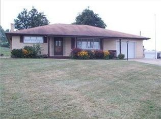 858 Collinsburg Rd, West Newton, PA 15089