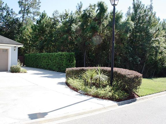 2nd image of 10077 Garden Lake Ct