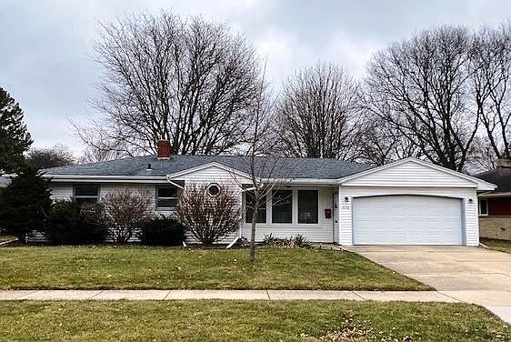 1st image of 1112 Harmony Cir NW