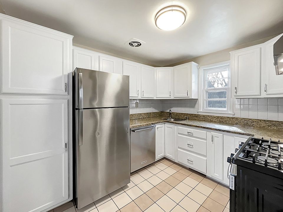 1st image of 1832 N Culpeper St