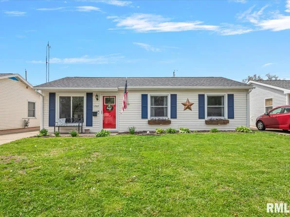1705 Fairfield Dr, Springfield, IL 62702