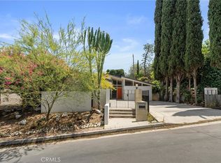 3674 Willowcrest Ave, Studio City, CA 91604