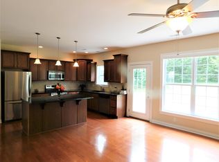 3906 Weatherby Ln, Columbia, MO 65201