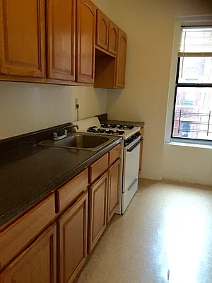 Rented by BRICK & GALO REALTY CORP | media 2