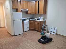 36-20 Bowne St