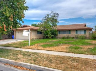 223 Condor Dr, Rialto, CA 92377