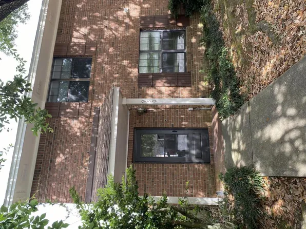 950 Jefferson Dr, Gulfport, MS 39507