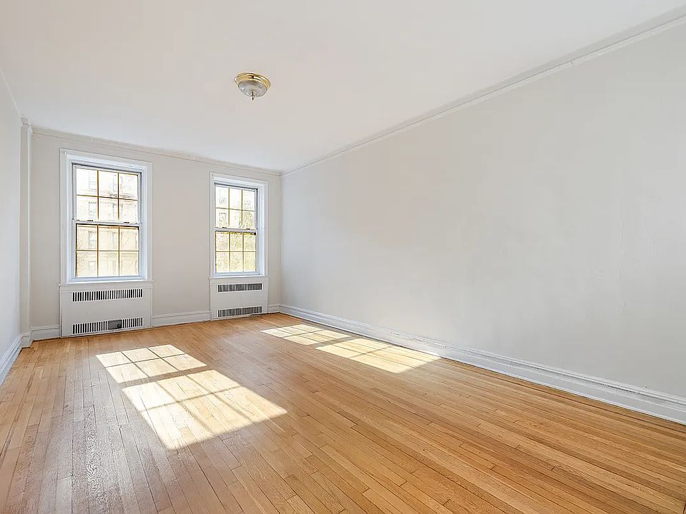 1st image of 225 Sterling Pl APT 2L