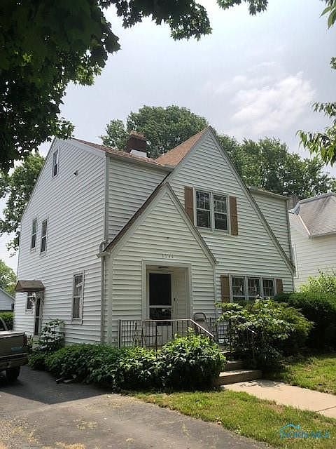1st image of 1044 N Union St