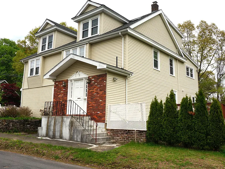 212 W Plain St #B — Photo 22
