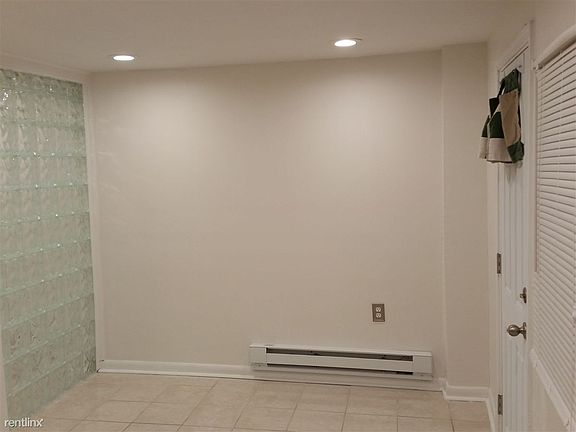2nd image of 6325 Gardenia St