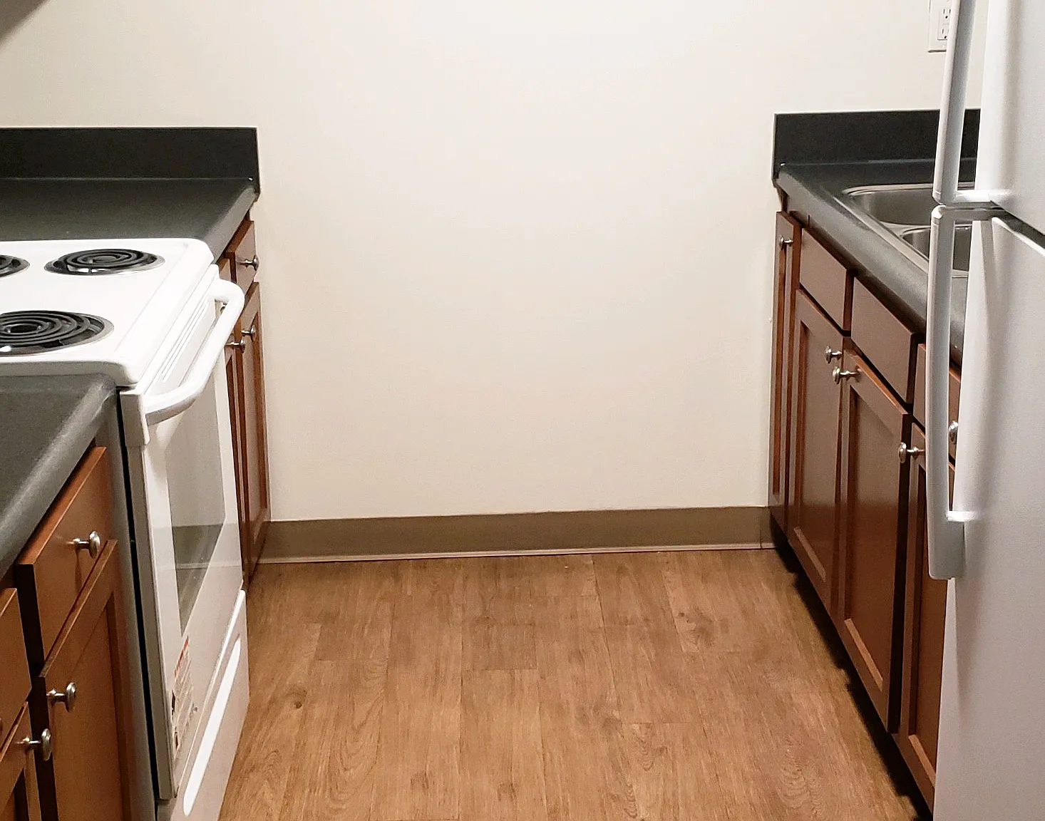 South Village II (62 Years or Older, Income Limits Restrictions Apply) — Photo 3